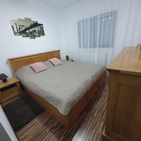 Apartament Exclusive Targu Ocna Exterior photo
