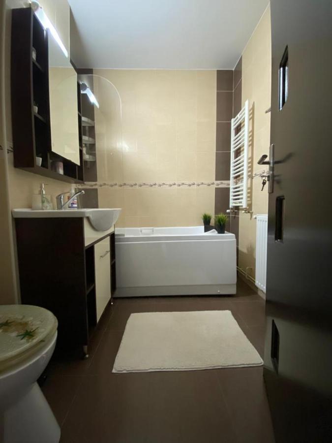Apartament Exclusive Targu Ocna Exterior photo